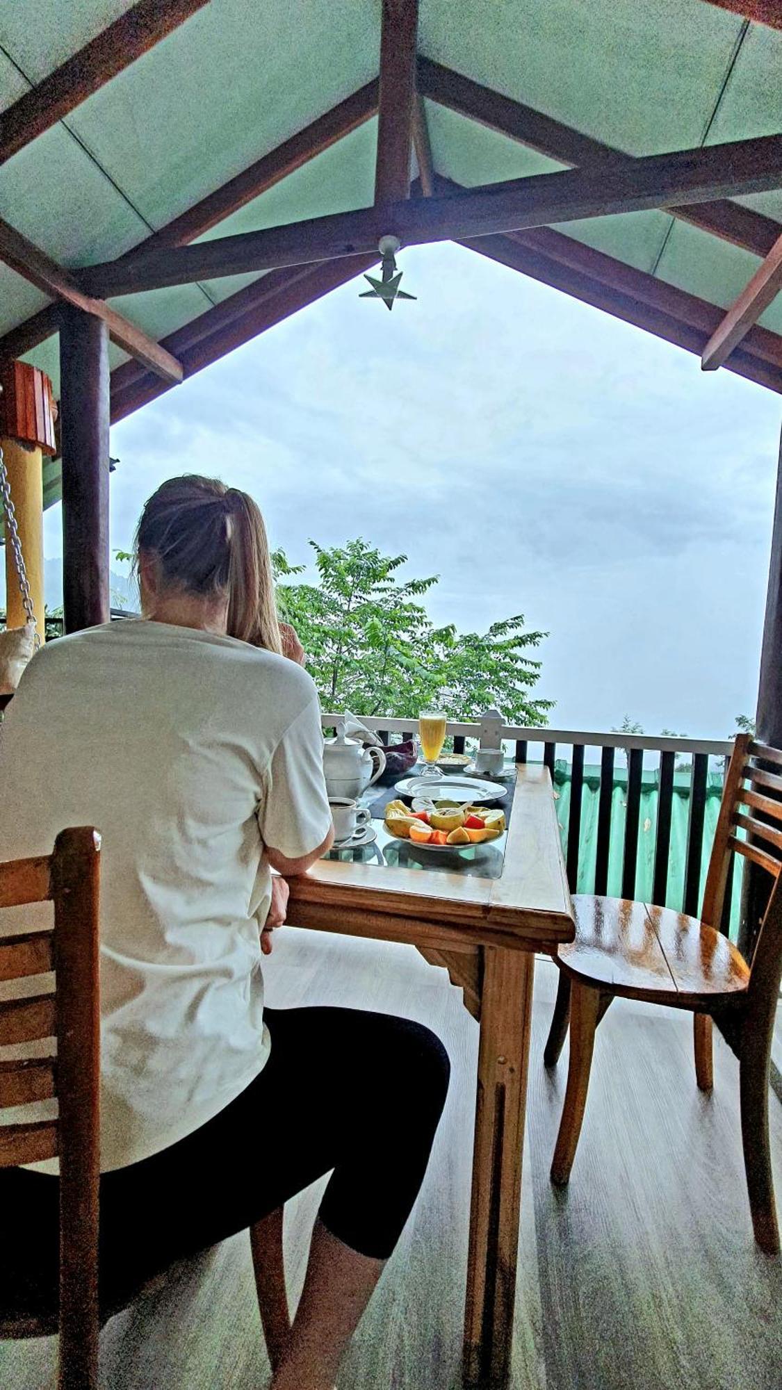 Guest Inn Avendra Ела Екстериор снимка